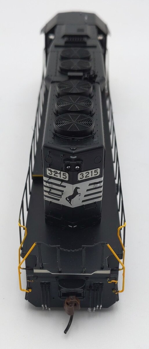 Athearn 98265 HO Scale Norfolk Southern/NMRA Logo SD40-2 Diesel Locomotive #3215 LN/Box