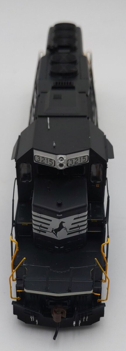 Athearn 98265 HO Scale Norfolk Southern/NMRA Logo SD40-2 Diesel Locomotive #3215 LN/Box