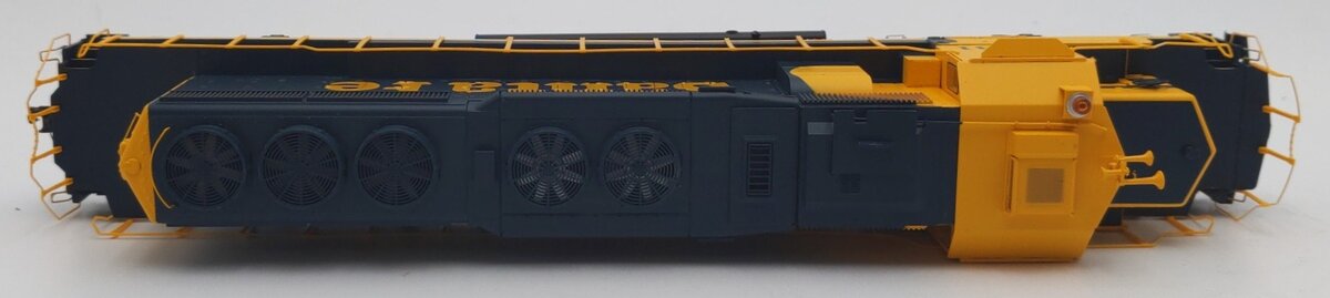 Athearn 98266 HO Scale Santa Fe SD40-2 Diesel Locomotive #5031 LN/Box
