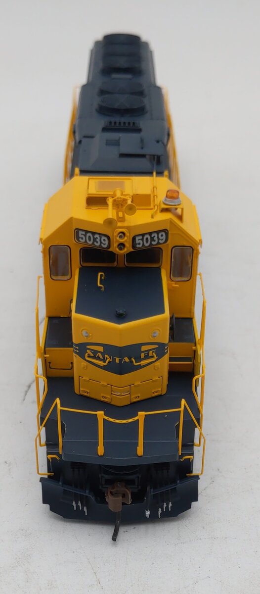 Athearn 98267 HO Scale Santa Fe SD40-2 Diesel Locomotive #5039 EX/Box