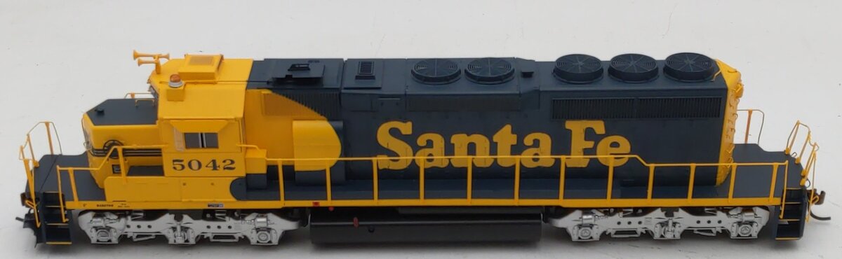 Athearn 98268 HO Scale Santa Fe RTR SD40-2 Diesel Locomotive #5042 LN/Box