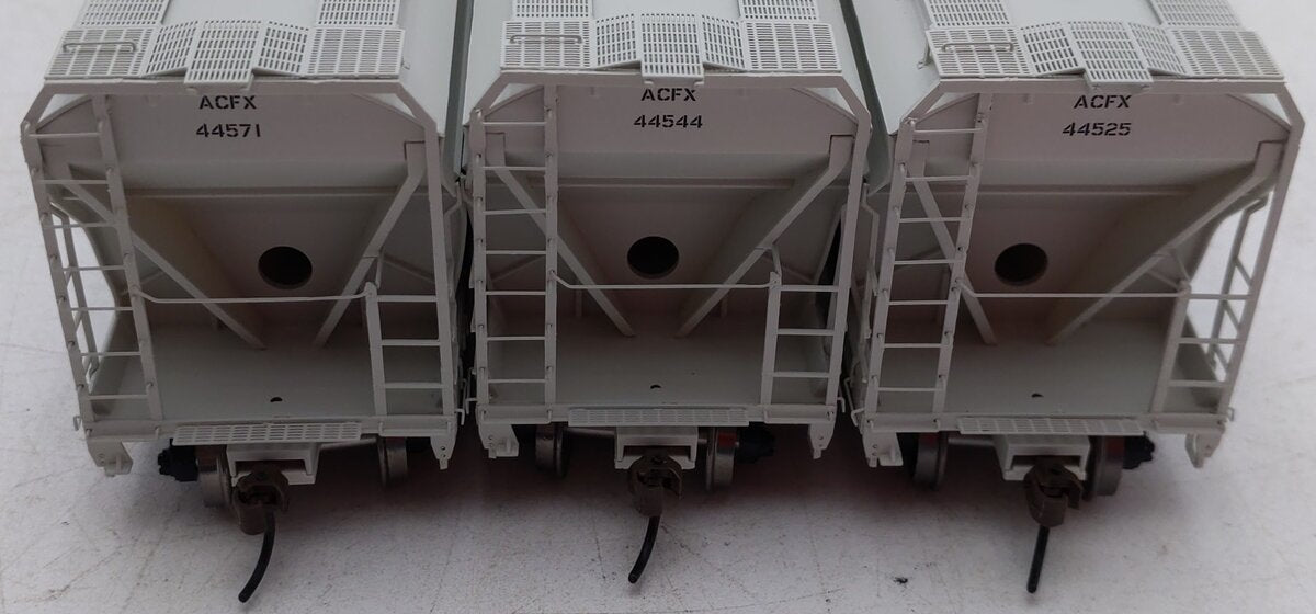 Athearn 81058 HO Scale ACFX Covered Hopper Cars (Set of 3) LN/Box