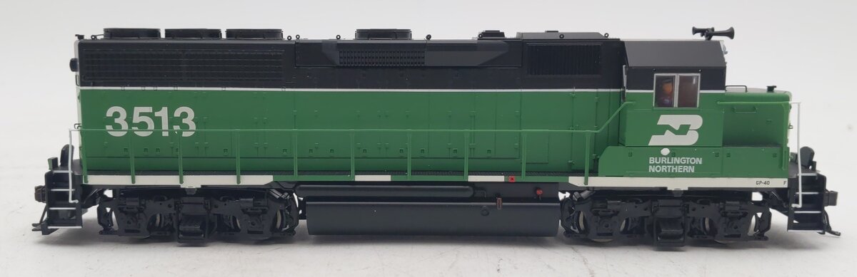 Atlas 8901 HO Scale Burlington Northern GP-40 Diesel Locomotive #3513 LN/Box