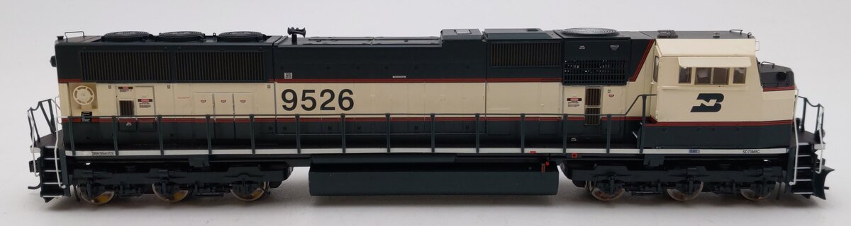 Athearn G6422 HO Scale Burlington Northern SD-70MAC Diesel Locomotive #9526 LN/Box