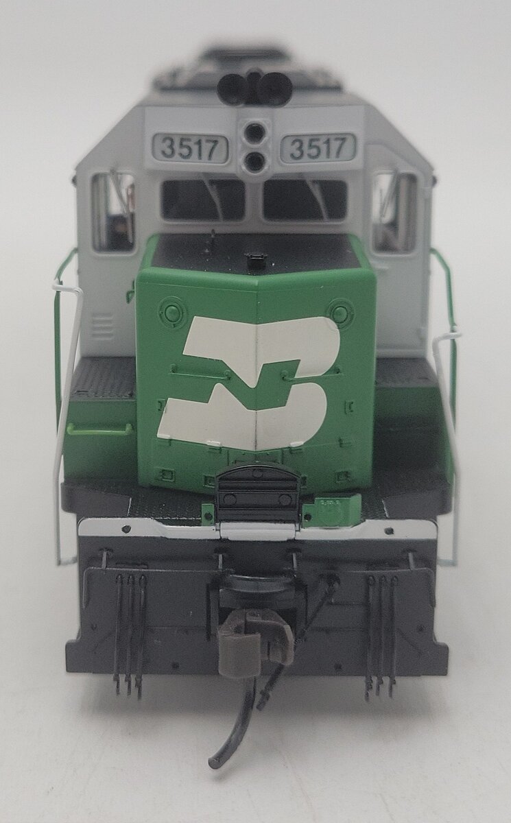 Atlas 8902 HO Scale Burlington Northern GP-40 Diesel Locomotive #3517 LN/Box