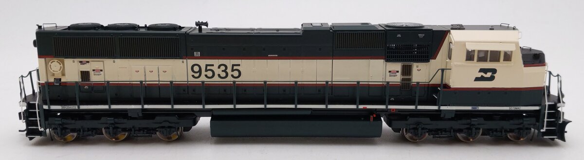 Athearn G6423 HO Burlington Northern SD-70MAC Diesel Engine #9535 EX/Box