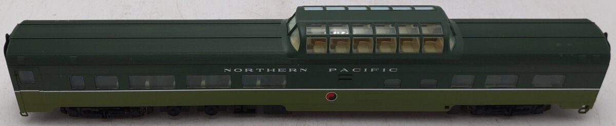 Walthers 910-30411 HO Northern Pacific 85' Budd Dome Coach Ready to Run EX/Box