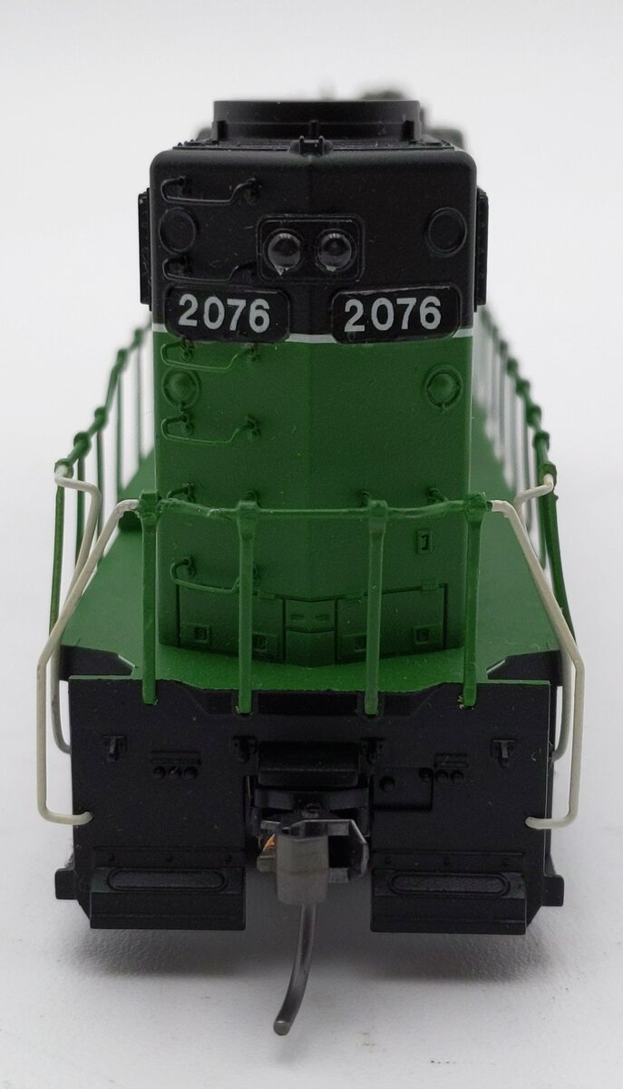 Athearn 78921 HO Scale Burlington Northern GP38-2 Diesel Locomotive #2076 VG