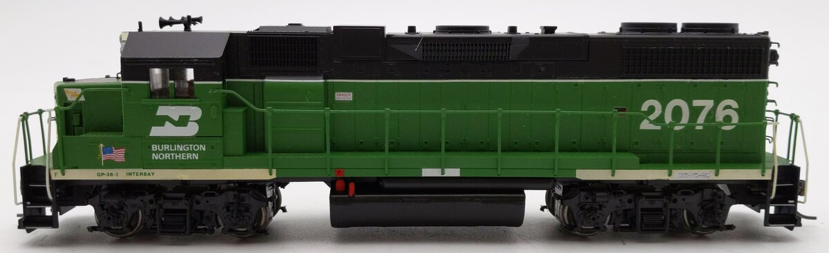 Athearn 78921 HO Scale Burlington Northern GP38-2 Diesel Locomotive #2076 VG