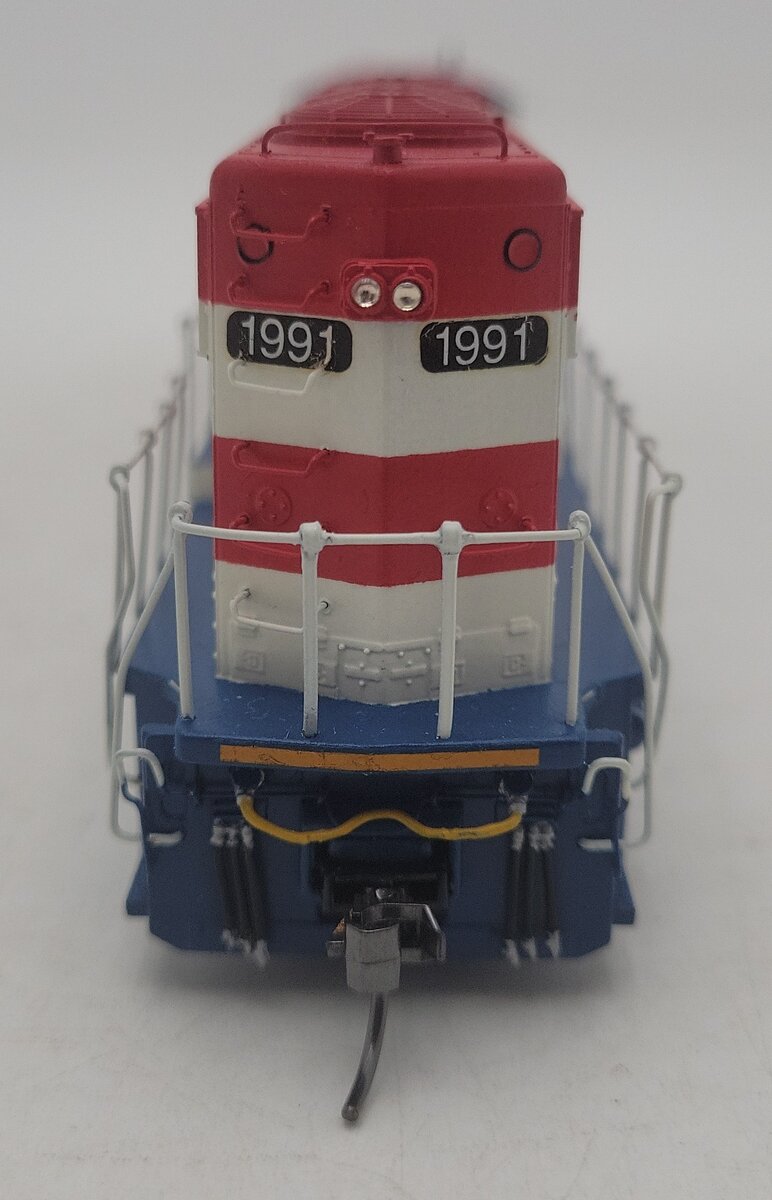 Athrean HO Scale CUSTOM Burlington Northern Diesel Locomotive #1991