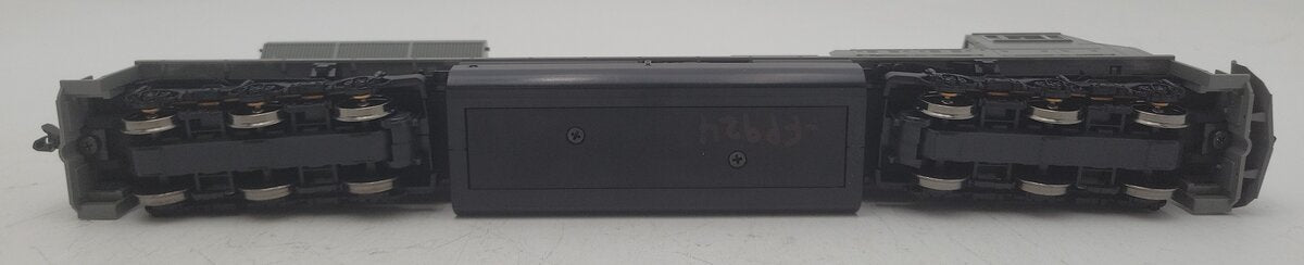 Kato 37-6350 HO Scale Undecorated EMD SD90/43MAC Diesel Locomotive EX/Box