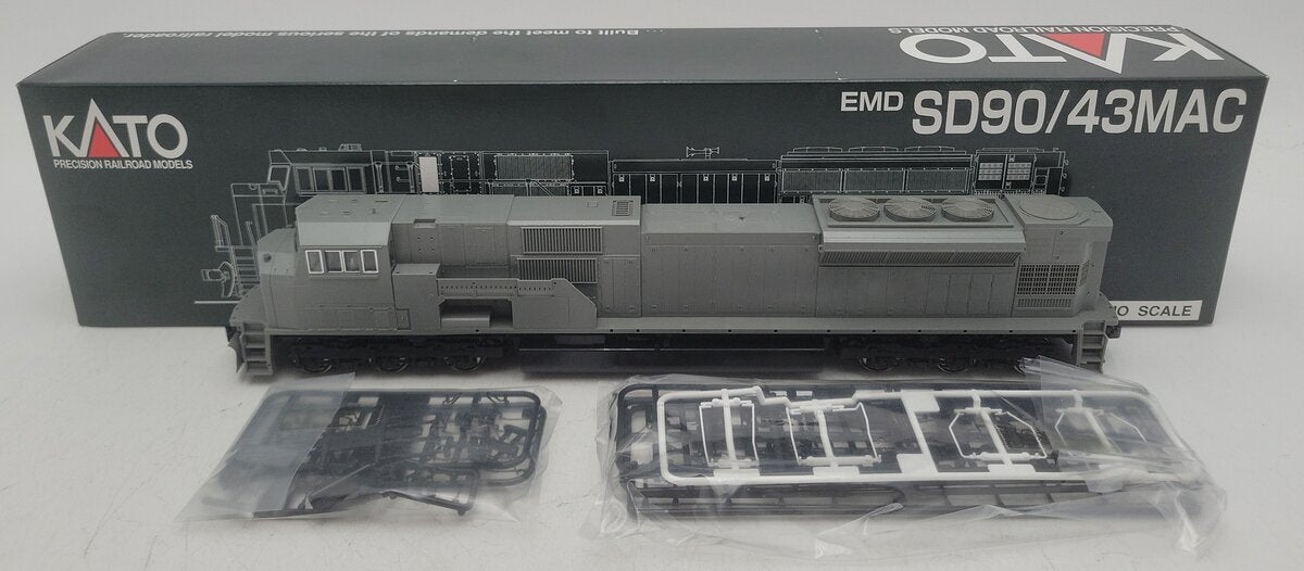 Kato 37-6350 HO Scale Undecorated EMD SD90/43MAC Diesel Locomotive EX/Box