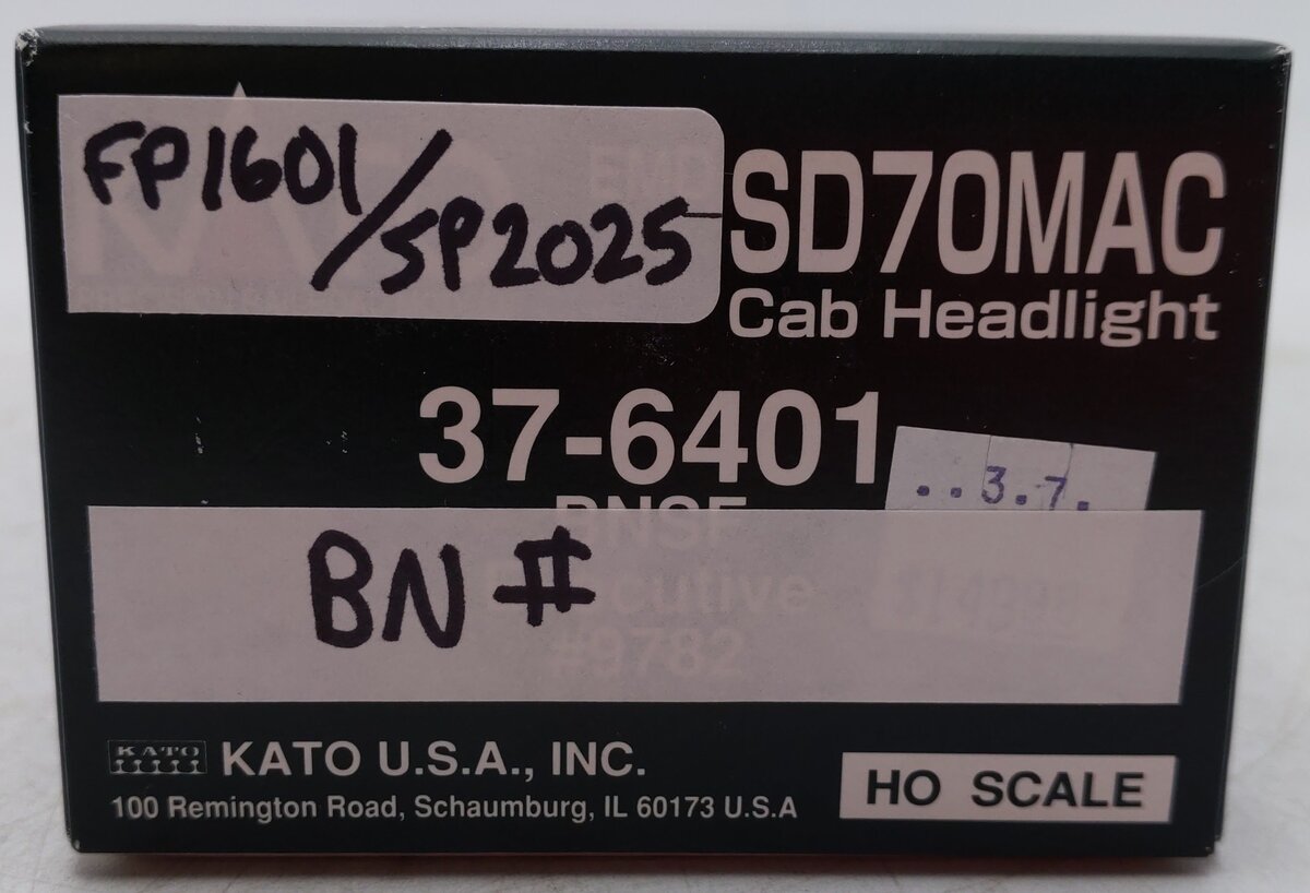 Kato 37-6401 HO BNSF Executive SD70MAC Diesel W/Cab Headlight EX/Box