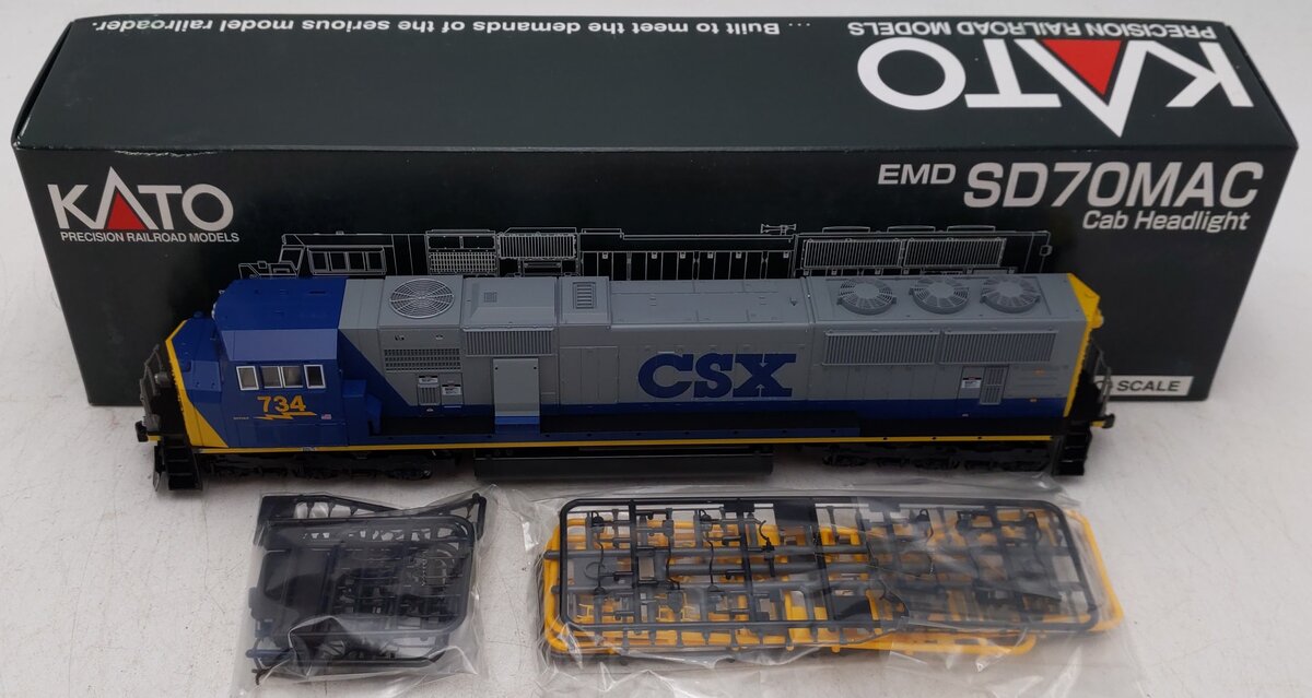 Kato 37-6408 HO Scale CSX SD70MAC Diesel W/Cab Headlight #734 EX/Box