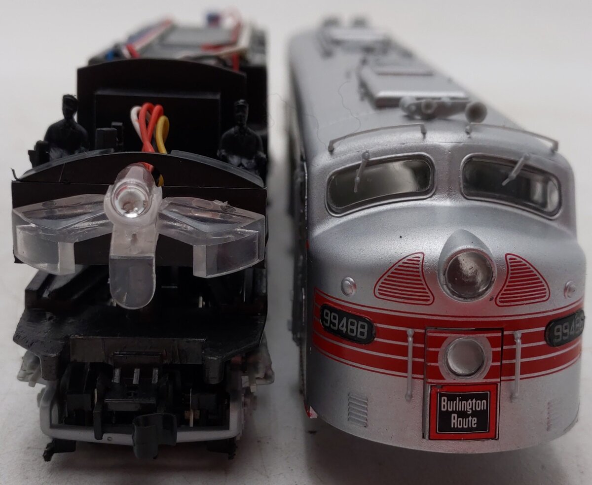 Proto 2000 8188 HO CB&Q E8/9 Diesel Locomotive #9948B EX/Box
