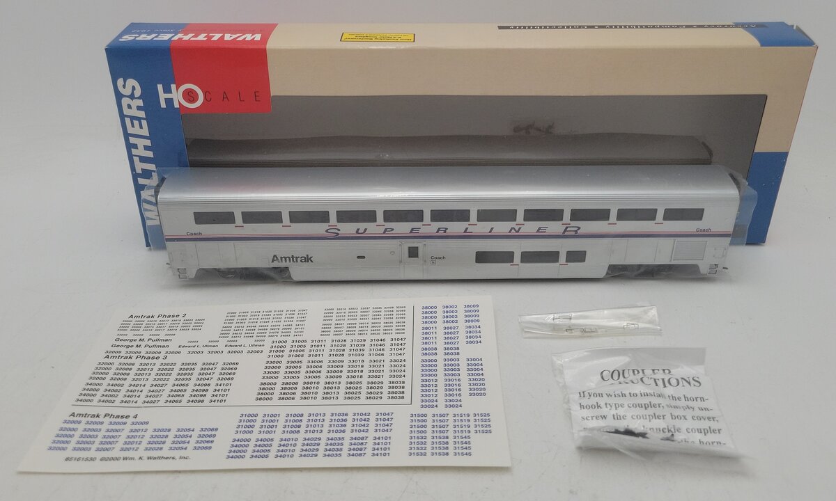 Walthers 932-6163 HO Scale Amtrak Superliner I Phase IV Coach NIB