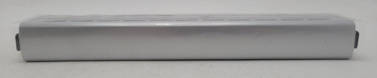 Walthers 932-6163 HO Scale Amtrak Superliner I Phase IV Coach NIB