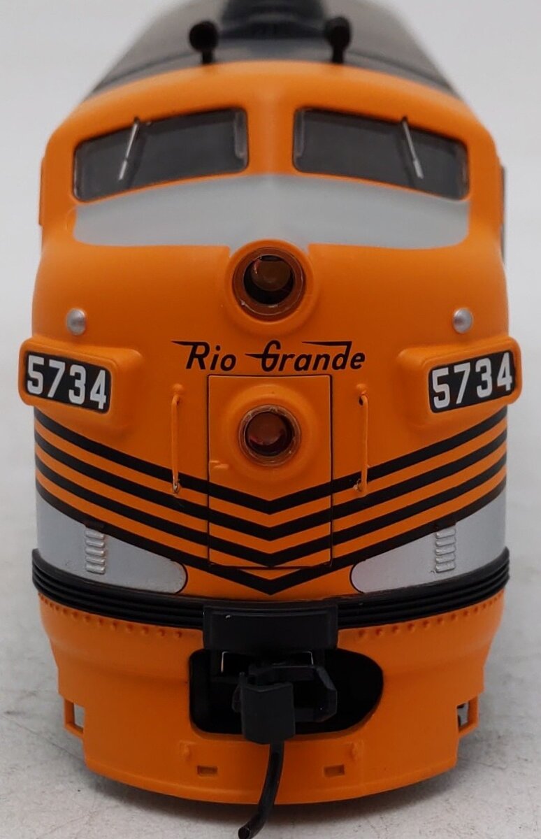 Walthers 910-19974 HO D&RGW EMD F7 A Diesel Locomotive w/ ESU Sound & DCC #5734 EX/Box