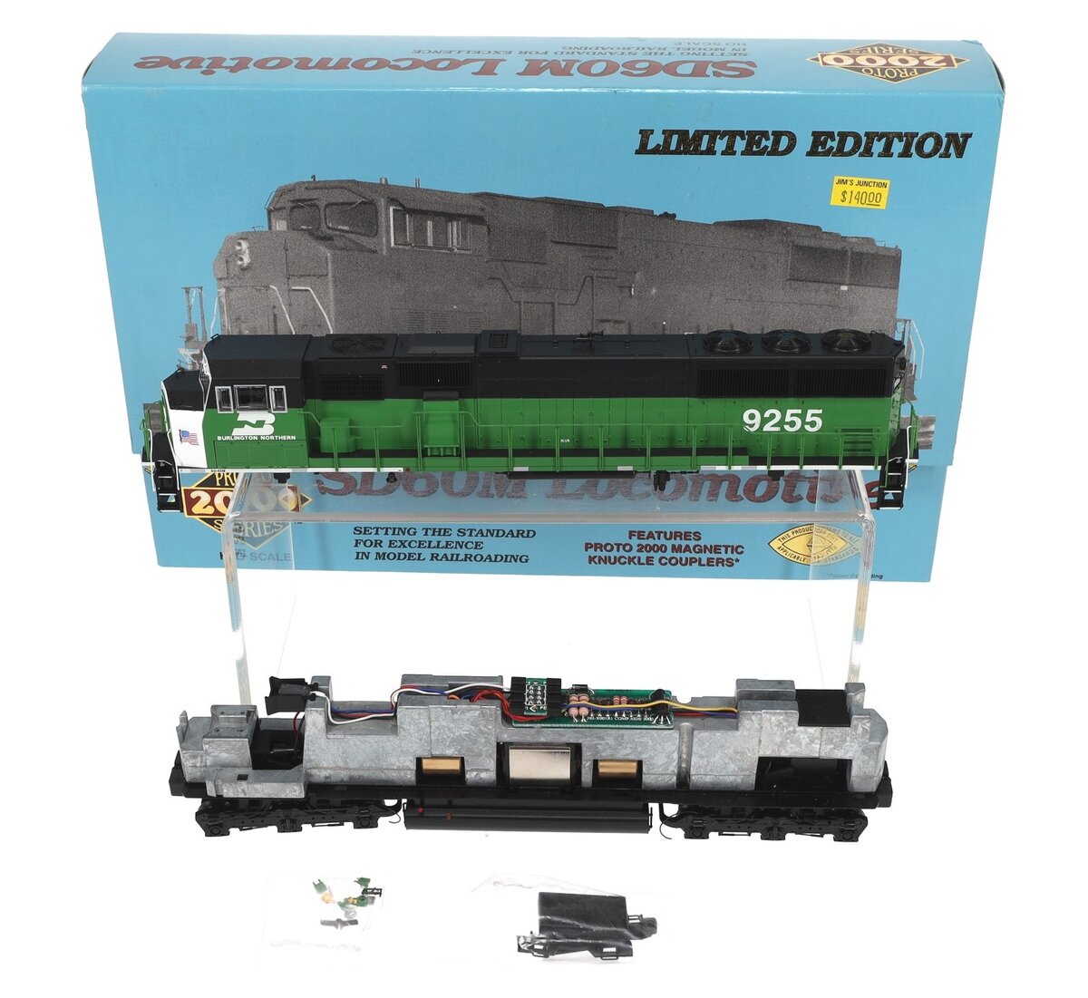 Proto 2000 30170 HO Scale Burlington Northern Diesel Locomotive #9255 NIB