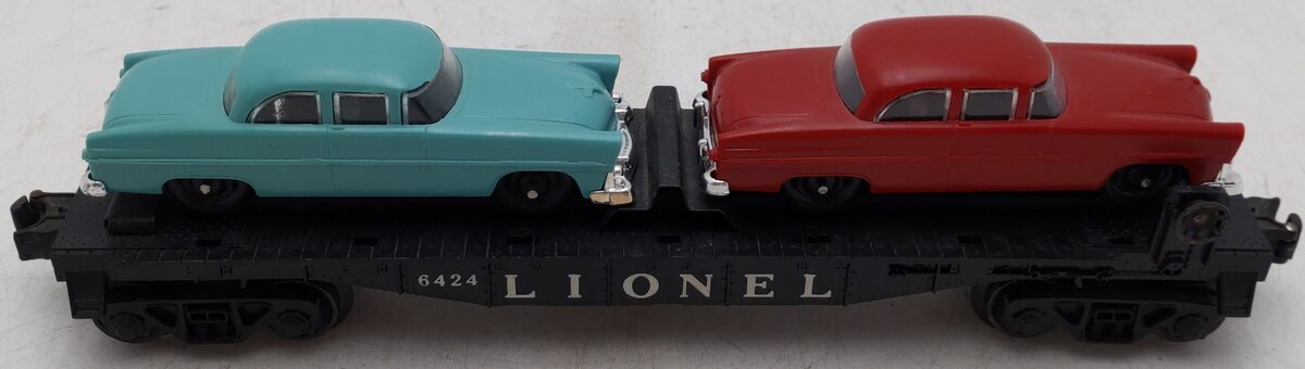 Lionel 6424 Vintage O Flatcar with 2 Premium Automobiles VG