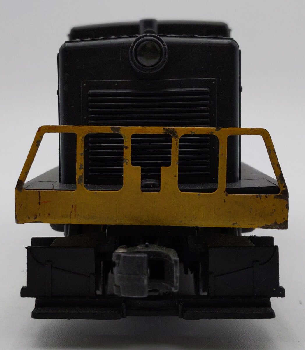 Lionel 628 Vintage O Gauge Northern Pacific 44 Ton Diesel Locomotive
