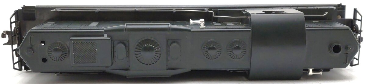 Lionel 6-8357 O Gauge Pennsylvania GP9 Diesel Locomotive #8357 EX