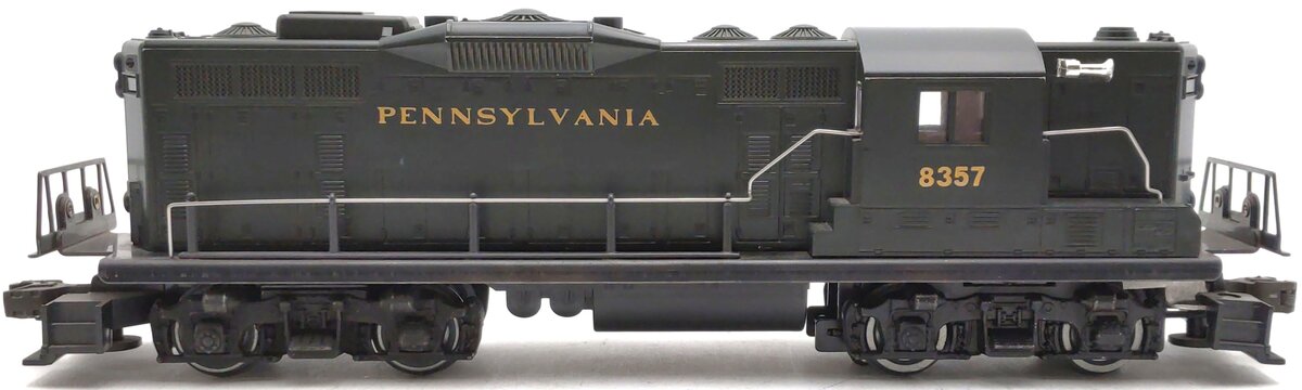 Lionel 6-8357 O Gauge Pennsylvania GP9 Diesel Locomotive #8357 EX