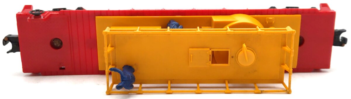 Lionel 6812 Vintage O Operating Track Maintenance Car w/Yellow Superstructure VG/Box
