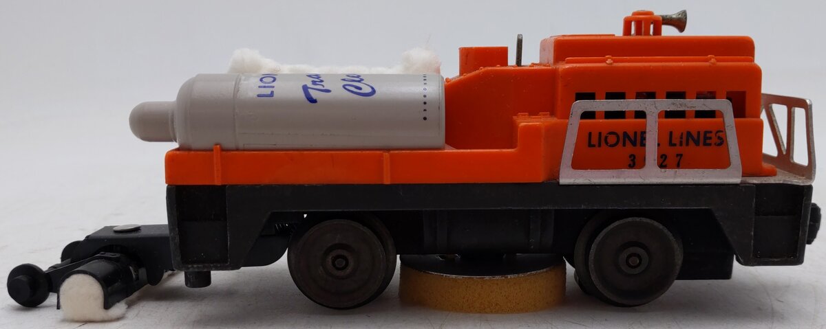 Lionel 3927 O Gauge Vintage Postwar Motorized Track Cleaner Car #3927 VG