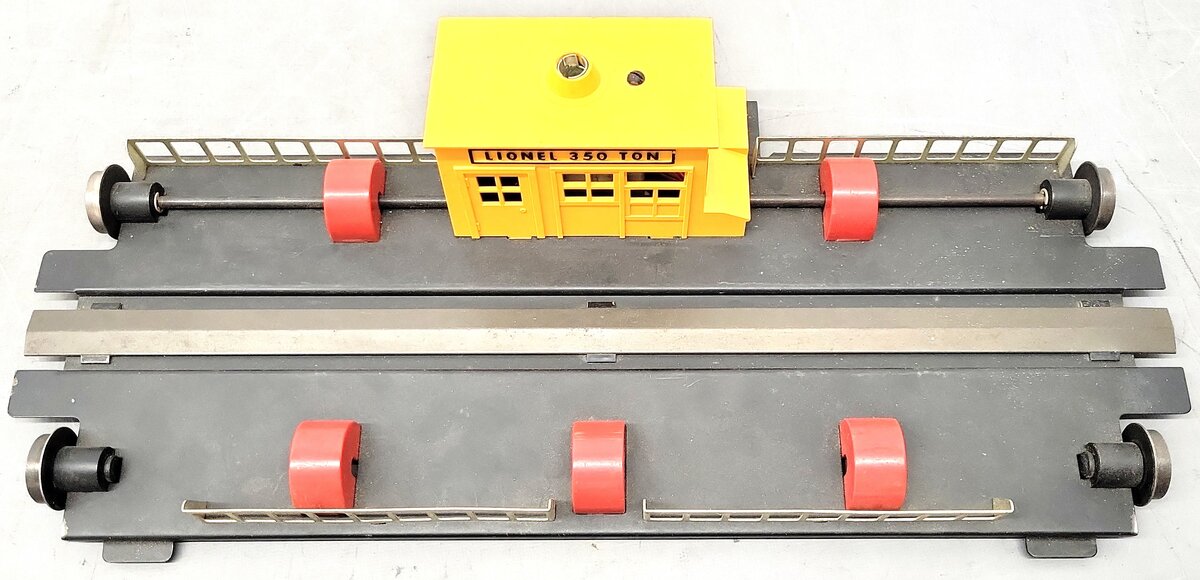 Lionel 350 Vintage O Gauge Postwar Operating Engine Transfer Table VG
