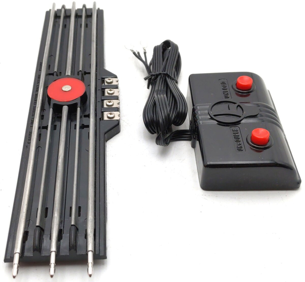 Lionel 6-5530 O Gauge Operating Track Section LN/Box