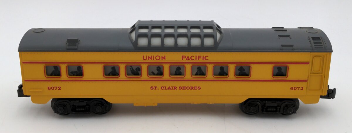 Lionel 6-16072 O Gauge Union Pacific "St. Clair Shores" Vista Dome Car #6072 VG/Box