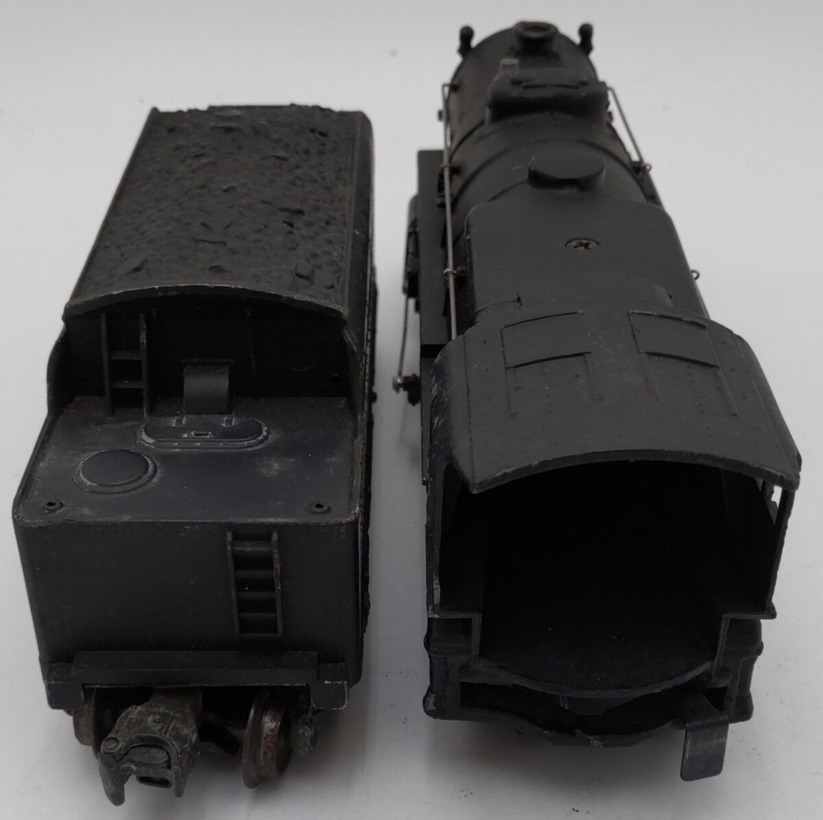 Lionel 2025 Vintage O 2-6-4 Diecast Steam Locomotive w/6466W Tender