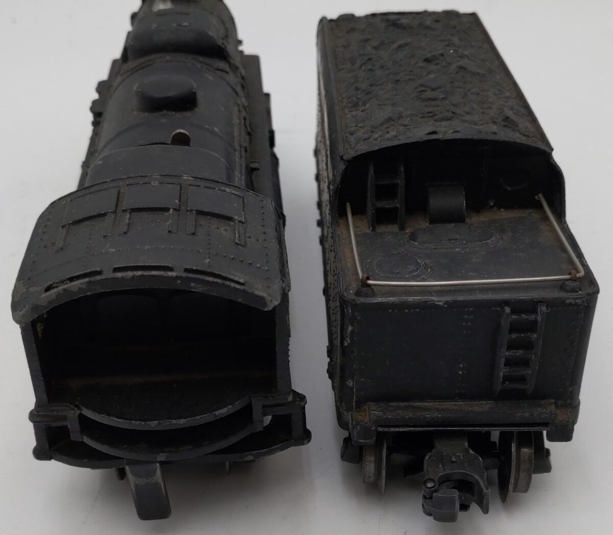 Lionel 2036 Vintage O 2-6-4 Steam Locomotive and 6466W Tender