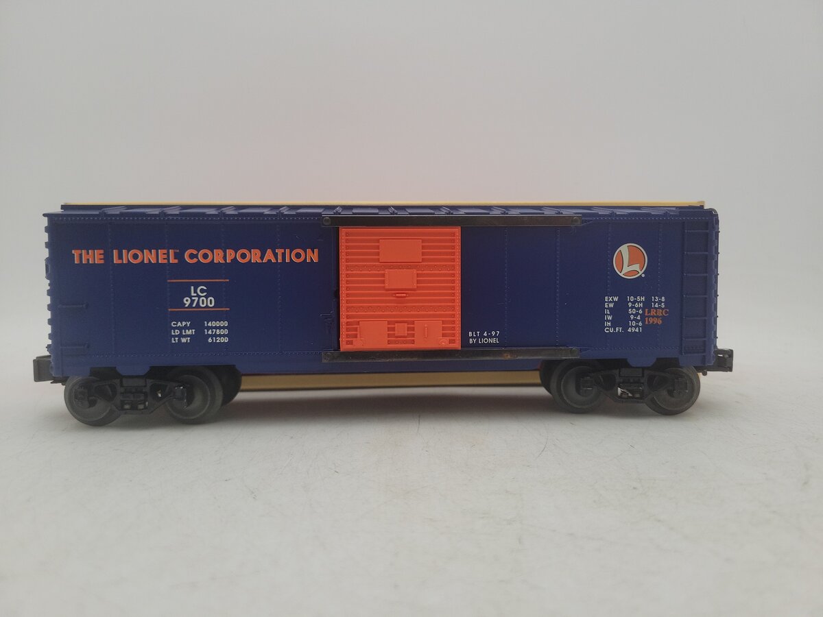 Lionel 6-29200 O Gauge Lionel Railroad Club Boxcar #9700 VG/Box
