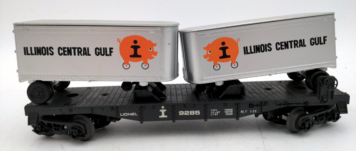Lionel 6-9285 O Gauge Illinois Central Gulf Flatcar w/Vans VG/Box