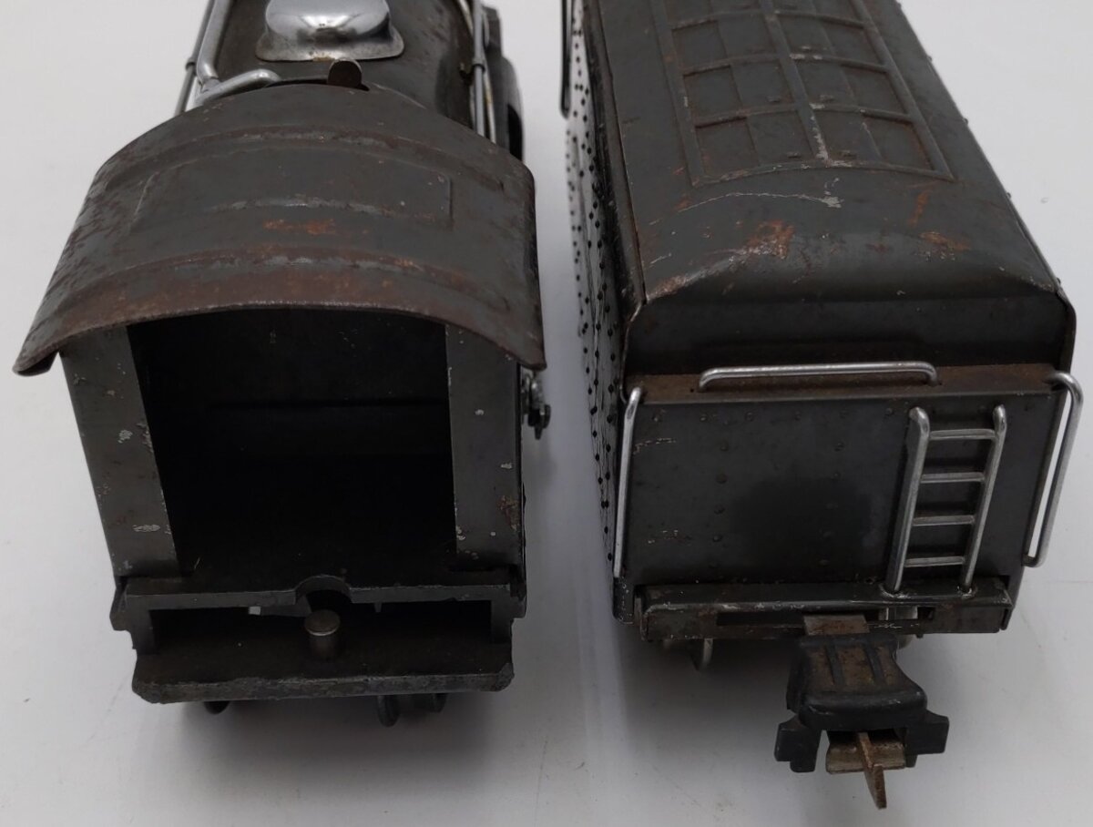 Lionel 249E Vintage O 2-4-2 Tinplate Steam Locomotive w/ 265W Tender