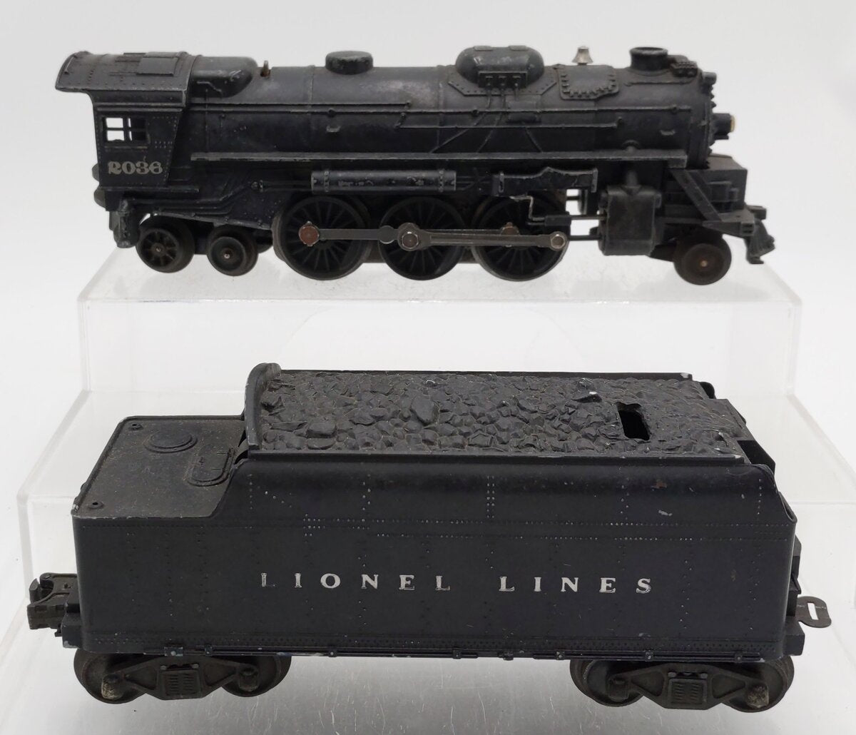 Lionel 2036 Vintage O 2-6-4 Steam Locomotive and 6466W Tender VG