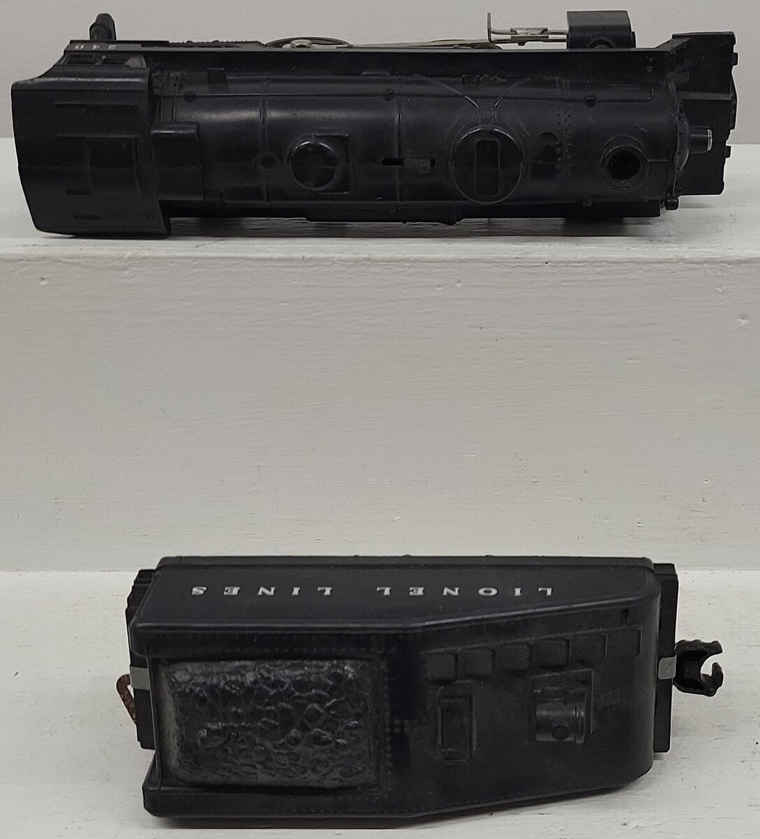 Lionel 240 Vintage O Gauge 2-4-2 Plastic Steam Locomotive - Rare! VG