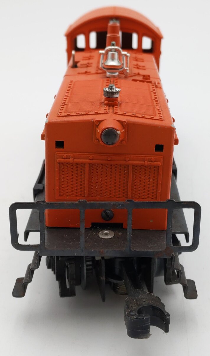 Lionel 6-8111 O Gauge DT&I NW-2 Switcher Diesel Locomotive