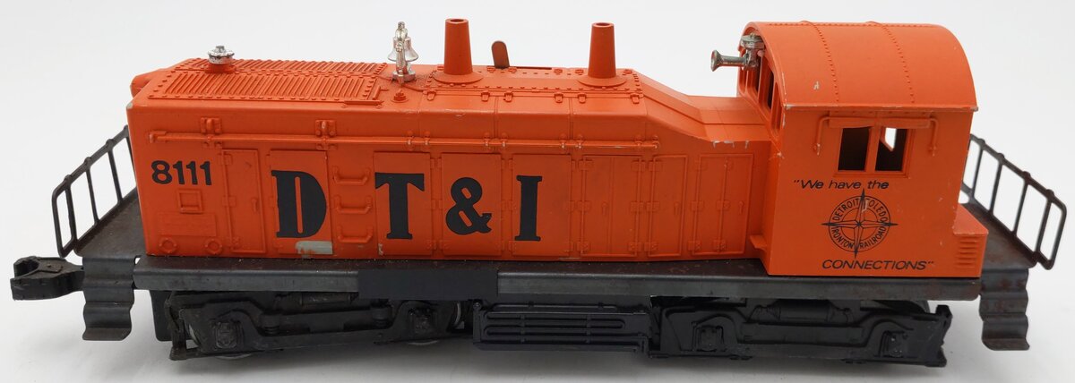Lionel 6-8111 O Gauge DT&I NW-2 Switcher Diesel Locomotive
