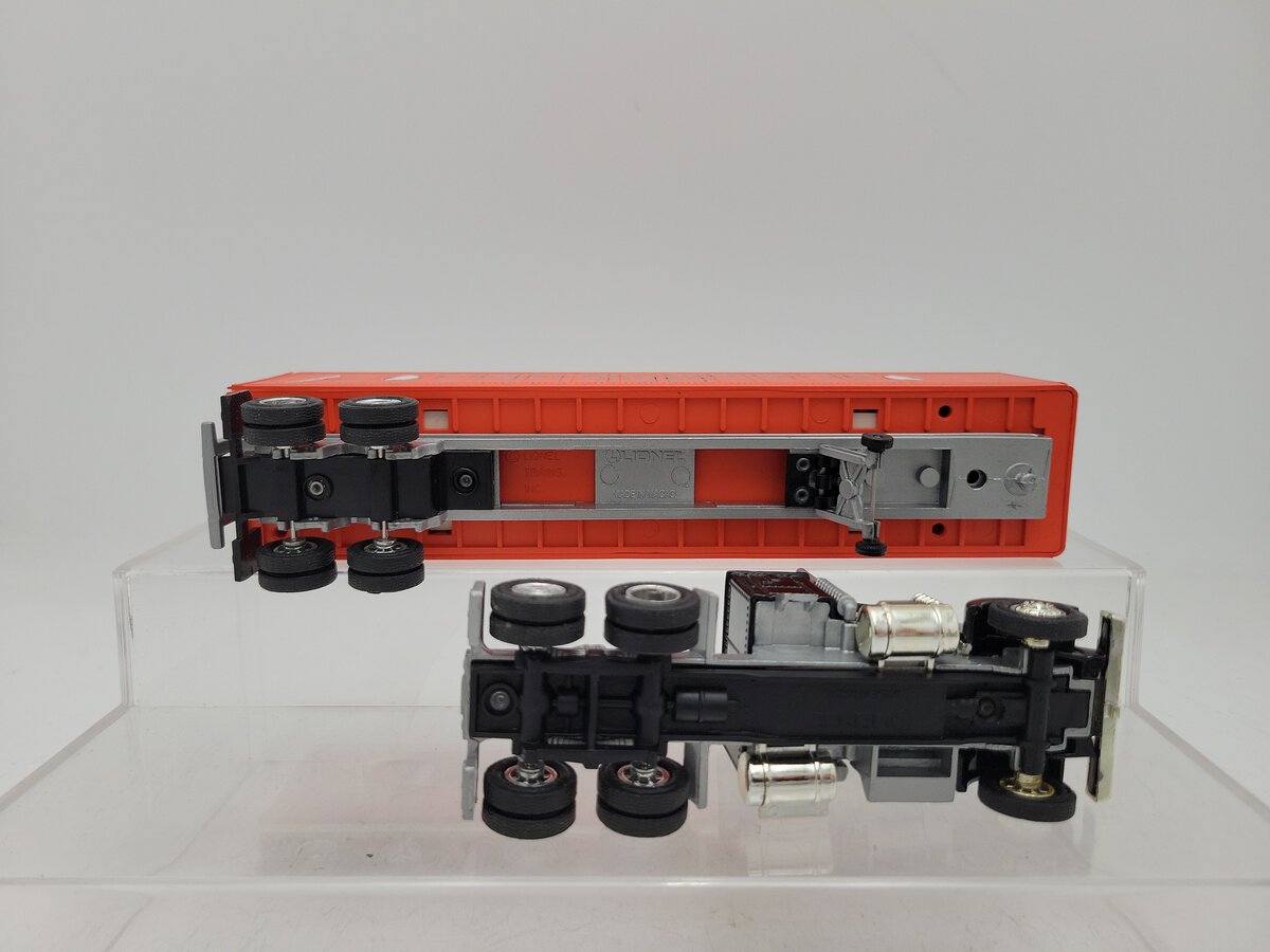 Lionel 6-12891 O Gauge Lionel Lines Refrigerator Tractor And Trailer VG/Box