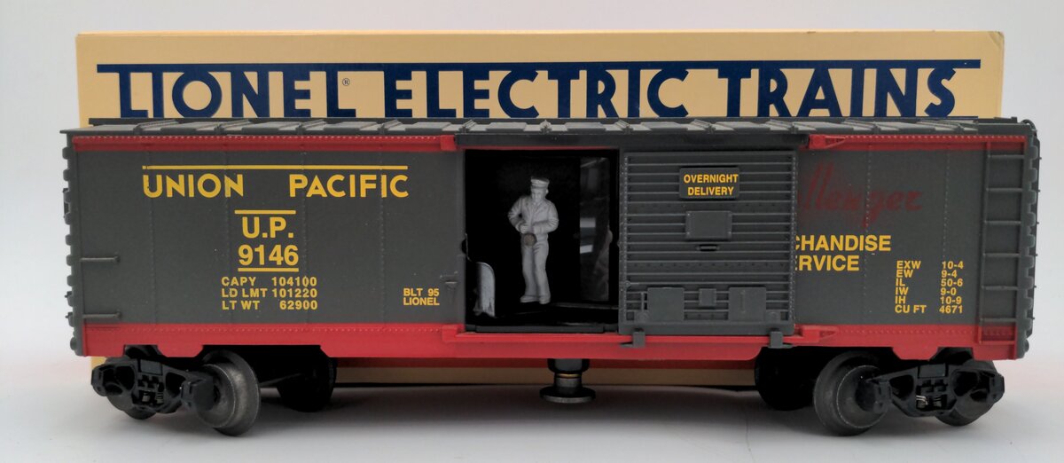 Lionel 6-19821 O Gauge Union Pacific Operating Boxcar #9146 VG/Box