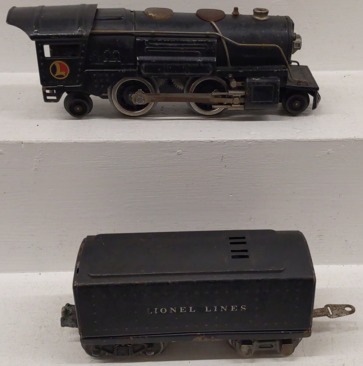 Lionel 259 Vintage O Prewar Lionel Lines 2-4-2 Steam Locomotive w/Tender