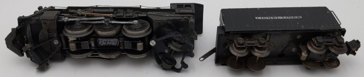 Lionel 225E VIntage O Prewar 2-6-2 Gray Steam Locomotive