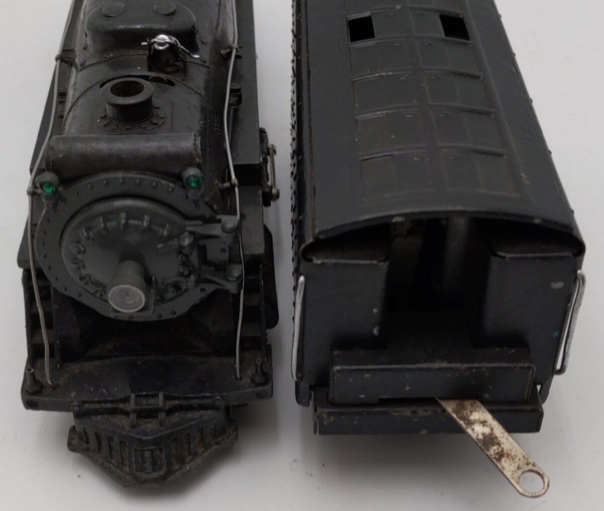 Lionel 225E VIntage O Prewar 2-6-2 Gray Steam Locomotive