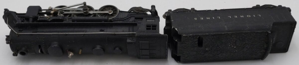 Lionel 1666 Vintage O 2-6-2 Diecast Steam Locomotive & Tender