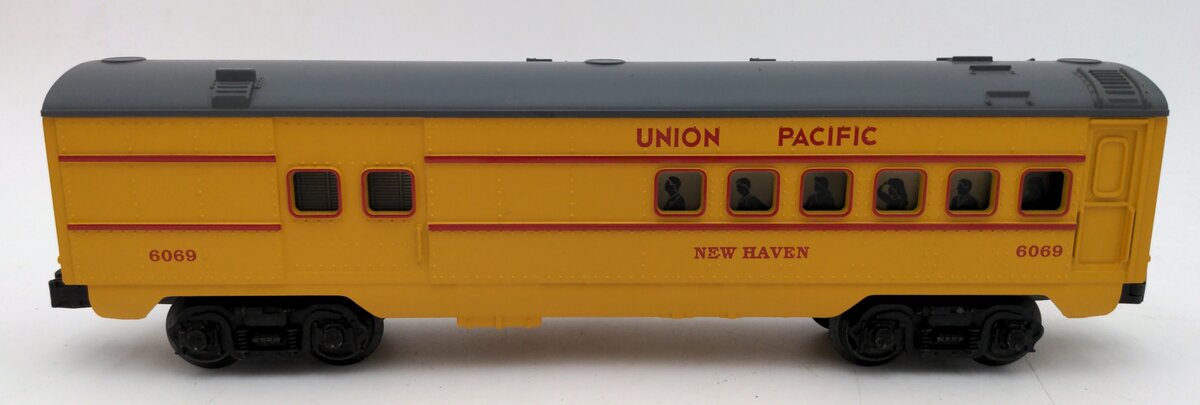 Lionel 6-16069 O Gauge Union Pacific New Haven Combo Car #6069 VG/Box