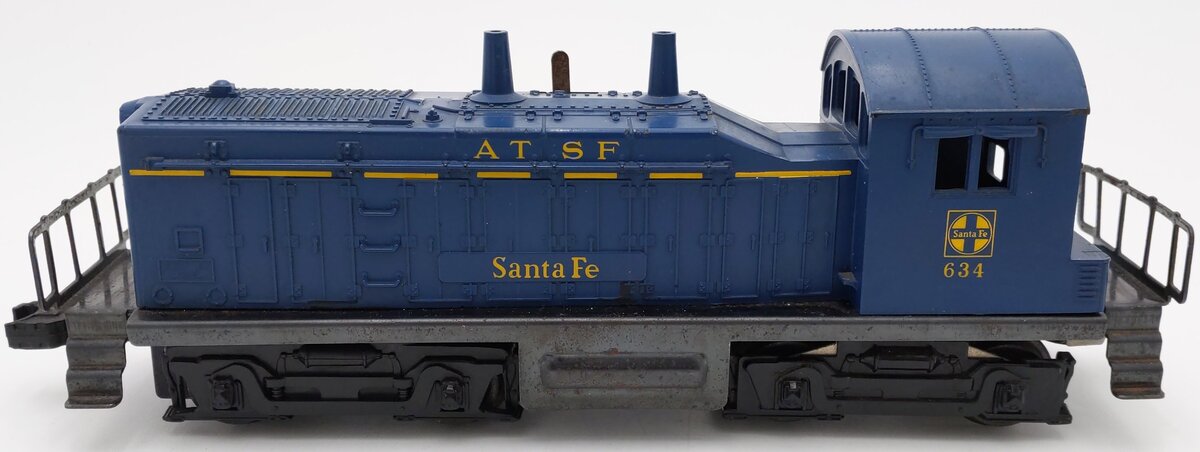Lionel 634 Vintage O Santa Fe NW-2 Diesel Switcher Locomotive w/Weight VG