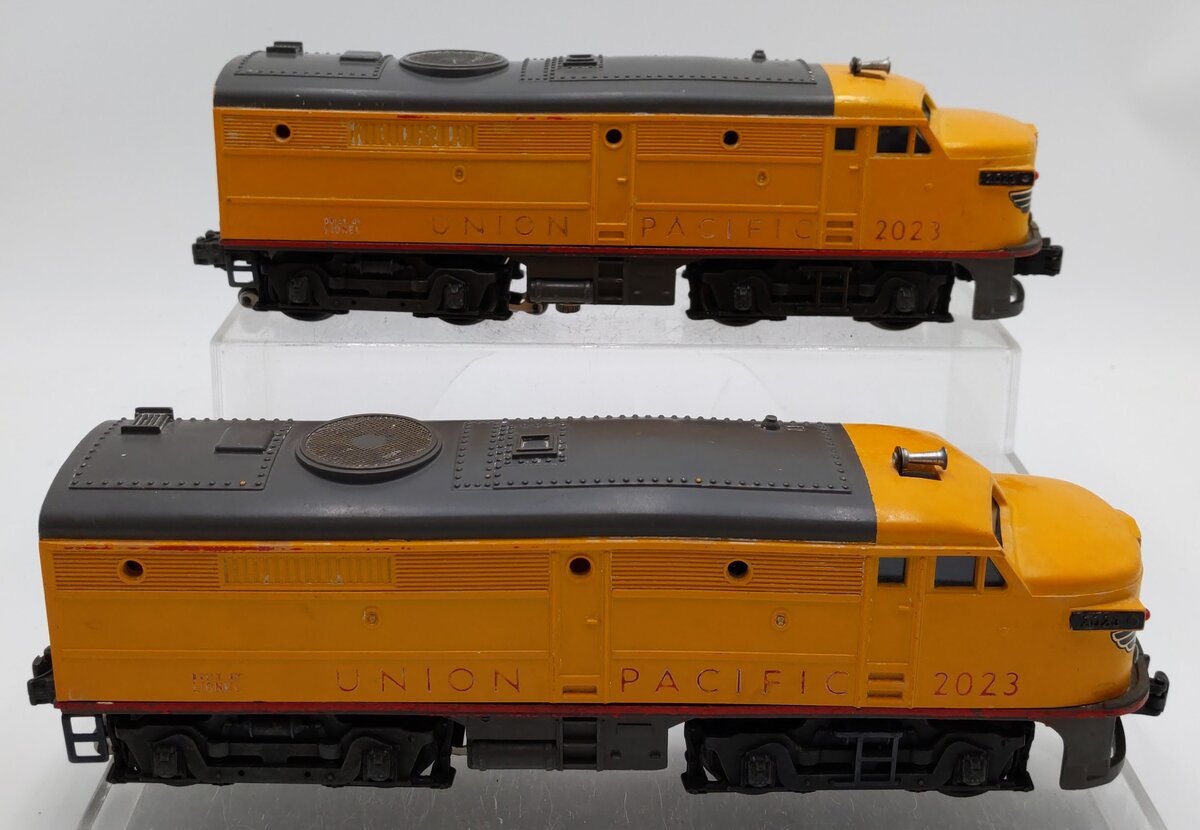 Lionel 2023 Vintage O Gauge Union Pacific Alco AA Diesel Locomotive Set VG